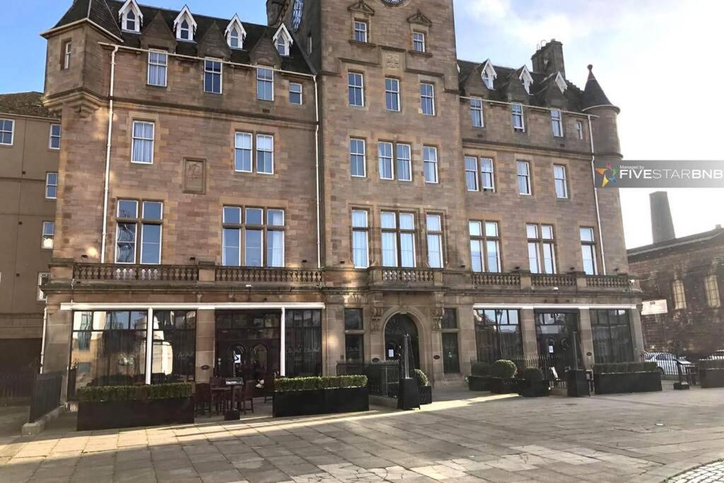 エディンバラWaterfront Living In Leith With Free Parking!アパートメント エクステリア 写真